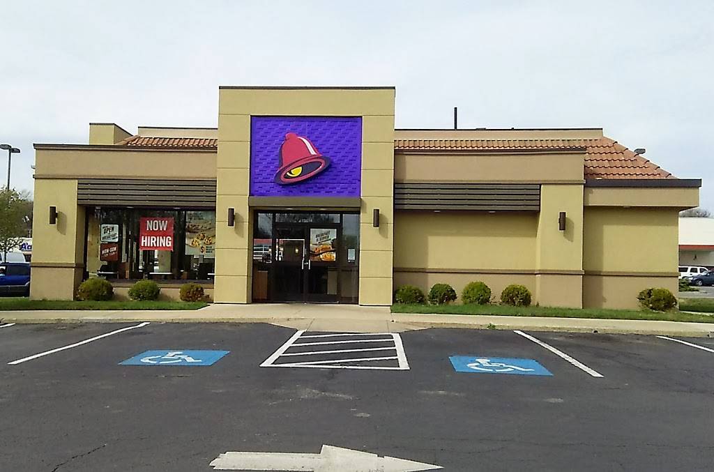 Taco Bell | meal takeaway | 12014 Shawnee Mission Pkwy, Shawnee, KS 66216, USA | 9136317114 OR +1 913-631-7114