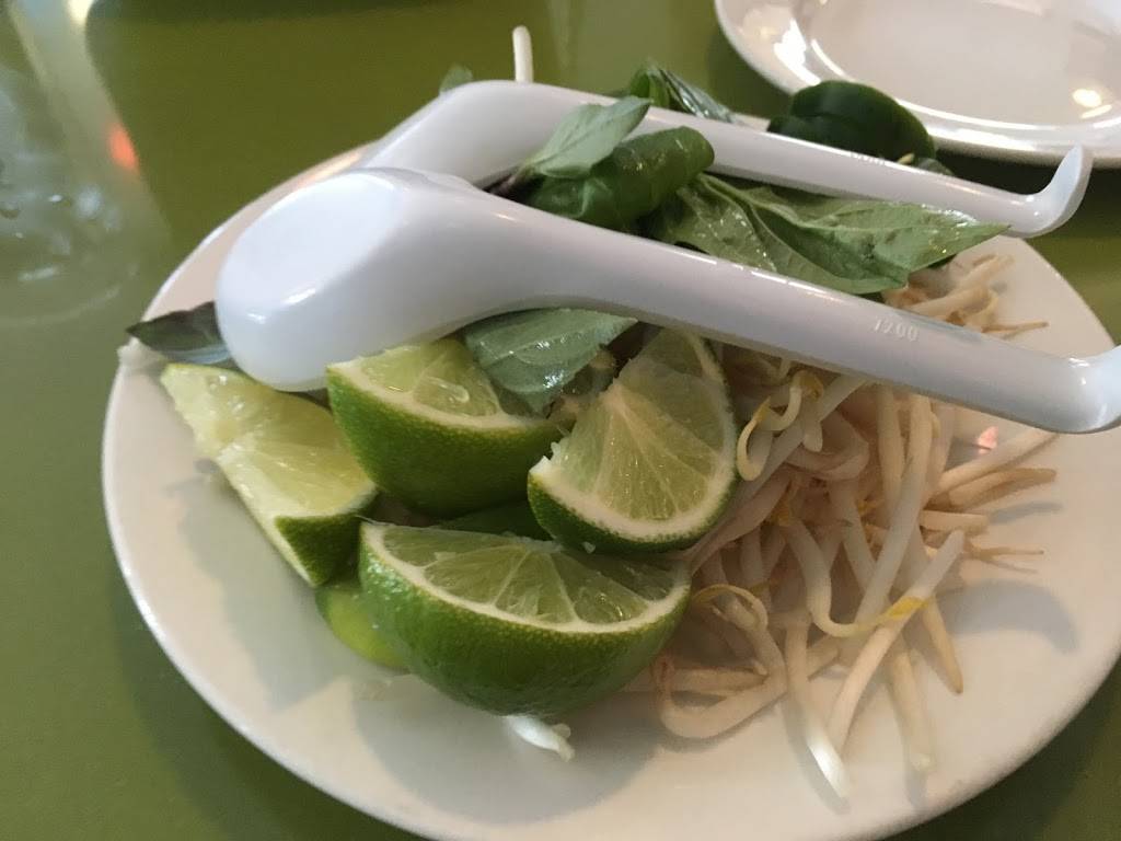 Fuzion Five | restaurant | 285 S Palm Canyon Dr, Palm Springs, CA 92262, USA | 7603226162 OR +1 760-322-6162