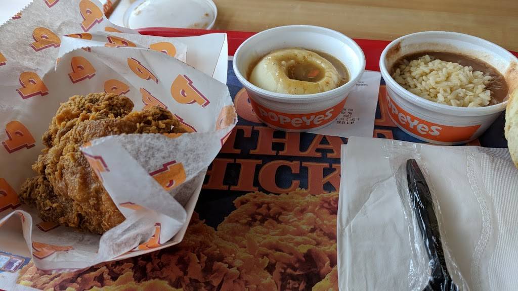 Popeyes Louisiana Kitchen | restaurant | 2460 S Vineyard Ave, Ontario, CA 91761, USA | 9099306622 OR +1 909-930-6622