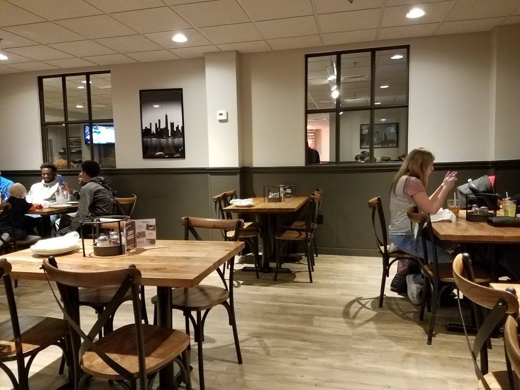 Giordanos | restaurant | 2000 N Neil St, Champaign, IL 61820, USA | 2179534299 OR +1 217-953-4299