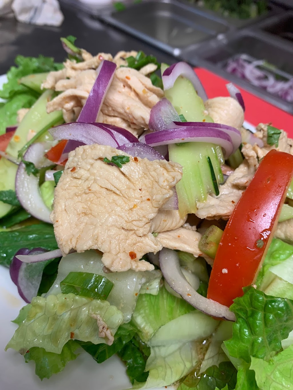 Yoyos Thai Food Truck | restaurant | 1285 Eglin Pkwy, Shalimar, FL 32579, USA | 8507060078 OR +1 850-706-0078