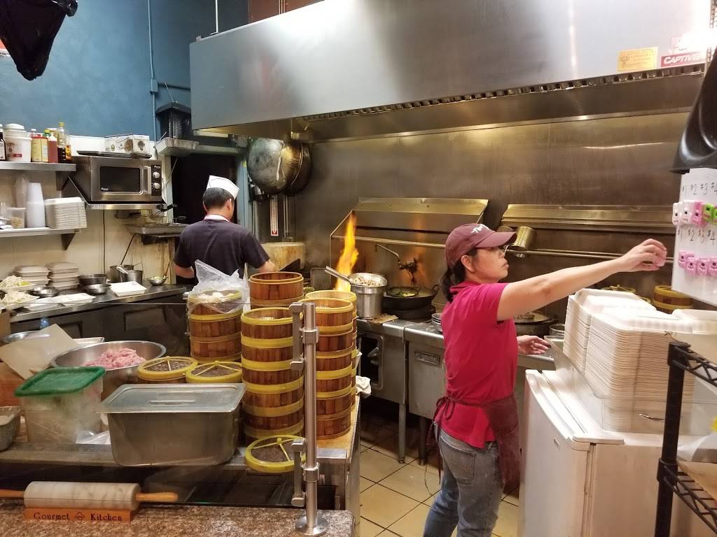 Dumpling Express | restaurant | 2328 Bowditch St, Berkeley, CA 94704, USA | 5102049283 OR +1 510-204-9283