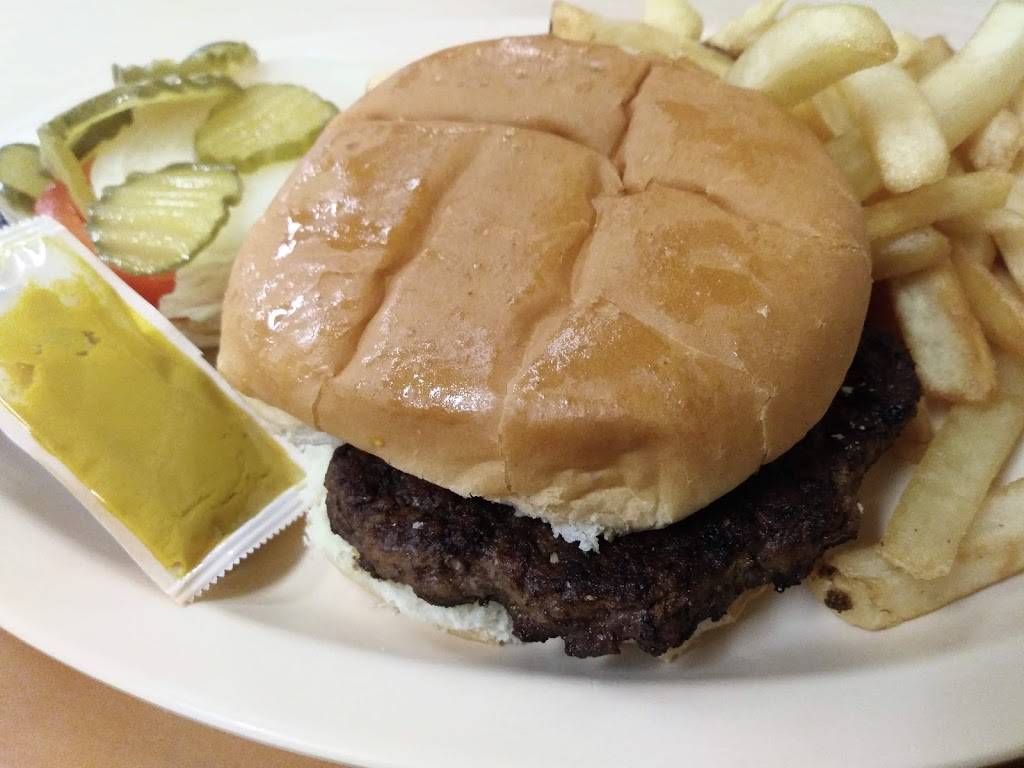 Hazels Family Restaurant | restaurant | 6888 Goodman Rd, Olive Branch, MS 38654, USA | 6628954554 OR +1 662-895-4554