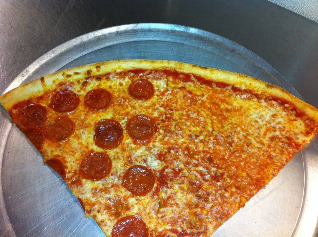 Jons Pizza Authentic NY Style | meal takeaway | 1099 E Butler Rd, Greenville, SC 29607, USA | 8642887330 OR +1 864-288-7330