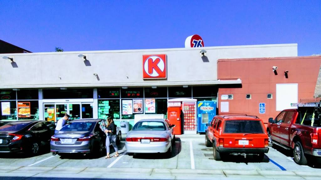 Circle K | meal takeaway | 5720 Sycamore Canyon Blvd, Riverside, CA 92507, USA | 9513287975 OR +1 951-328-7975