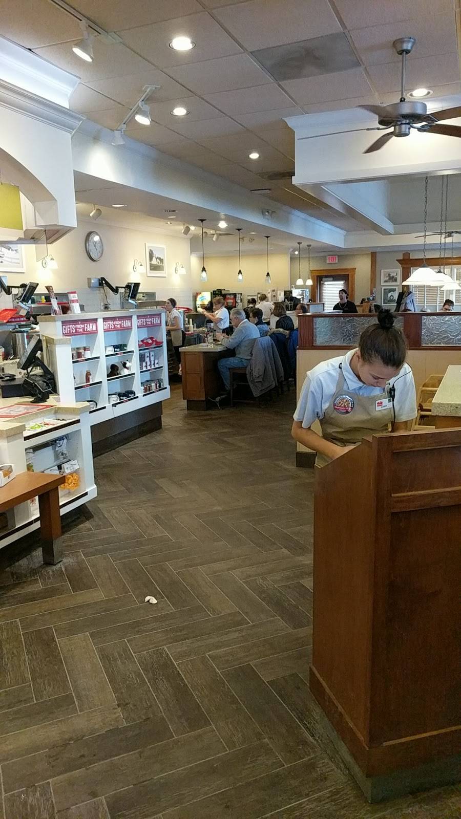 Bob Evans | restaurant | 1550 Saturn Dr, Wapakoneta, OH 45895, USA | 4197387603 OR +1 419-738-7603