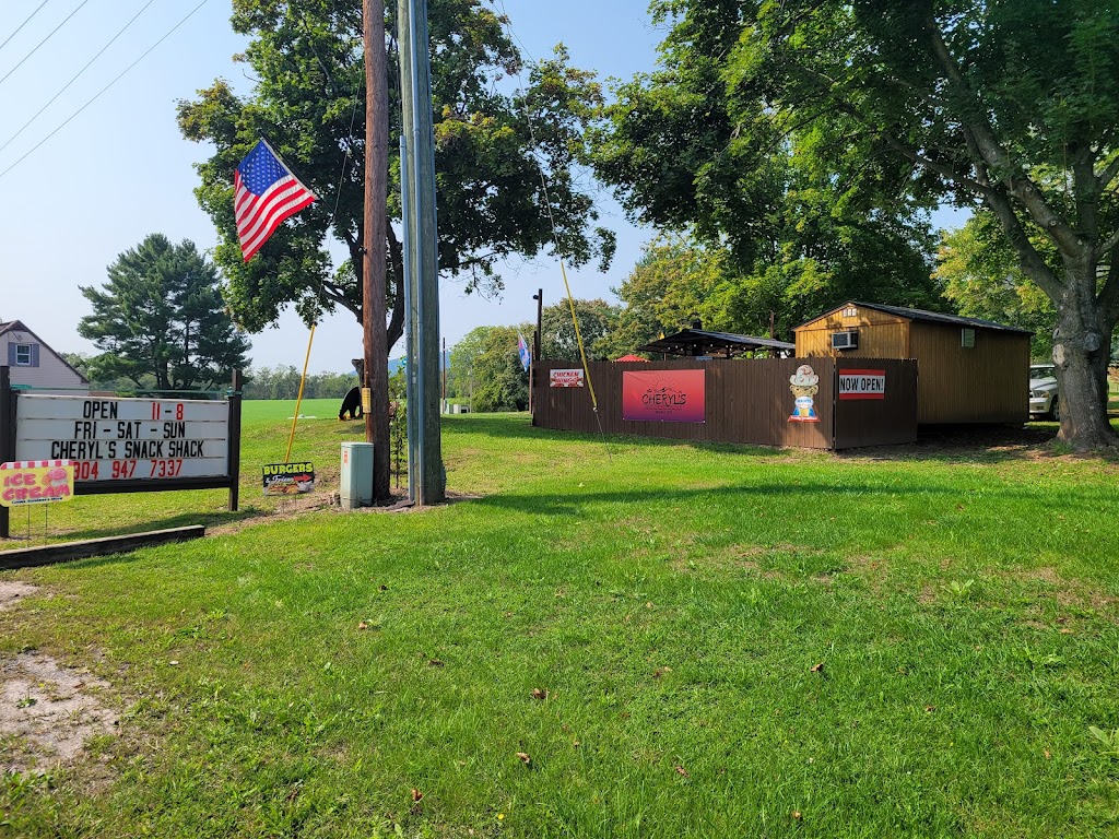 Cheryls Snack Shack | restaurant | 3926 Paw Paw Rd, Paw Paw, WV 25434, USA | 3049477337 OR +1 304-947-7337