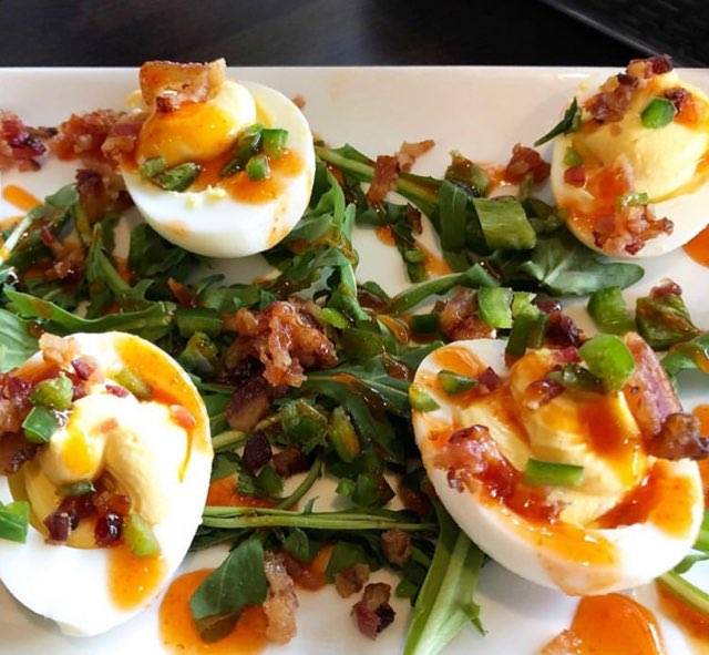 Corner Stone Tavern | restaurant | 103 Stephen St, Lemont, IL 60439, USA | 6308637735 OR +1 630-863-7735