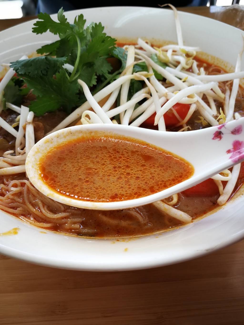 Marché Hung Phat | restaurant | 7099 Rue Saint-Denis, Montréal, QC H2S 2S5, Canada | 5142721332 OR +1 514-272-1332