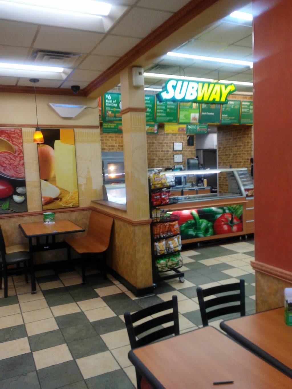 Subway | restaurant | 1094 N Breazeale Ave, Mt Olive, NC 28365, USA | 9196583822 OR +1 919-658-3822