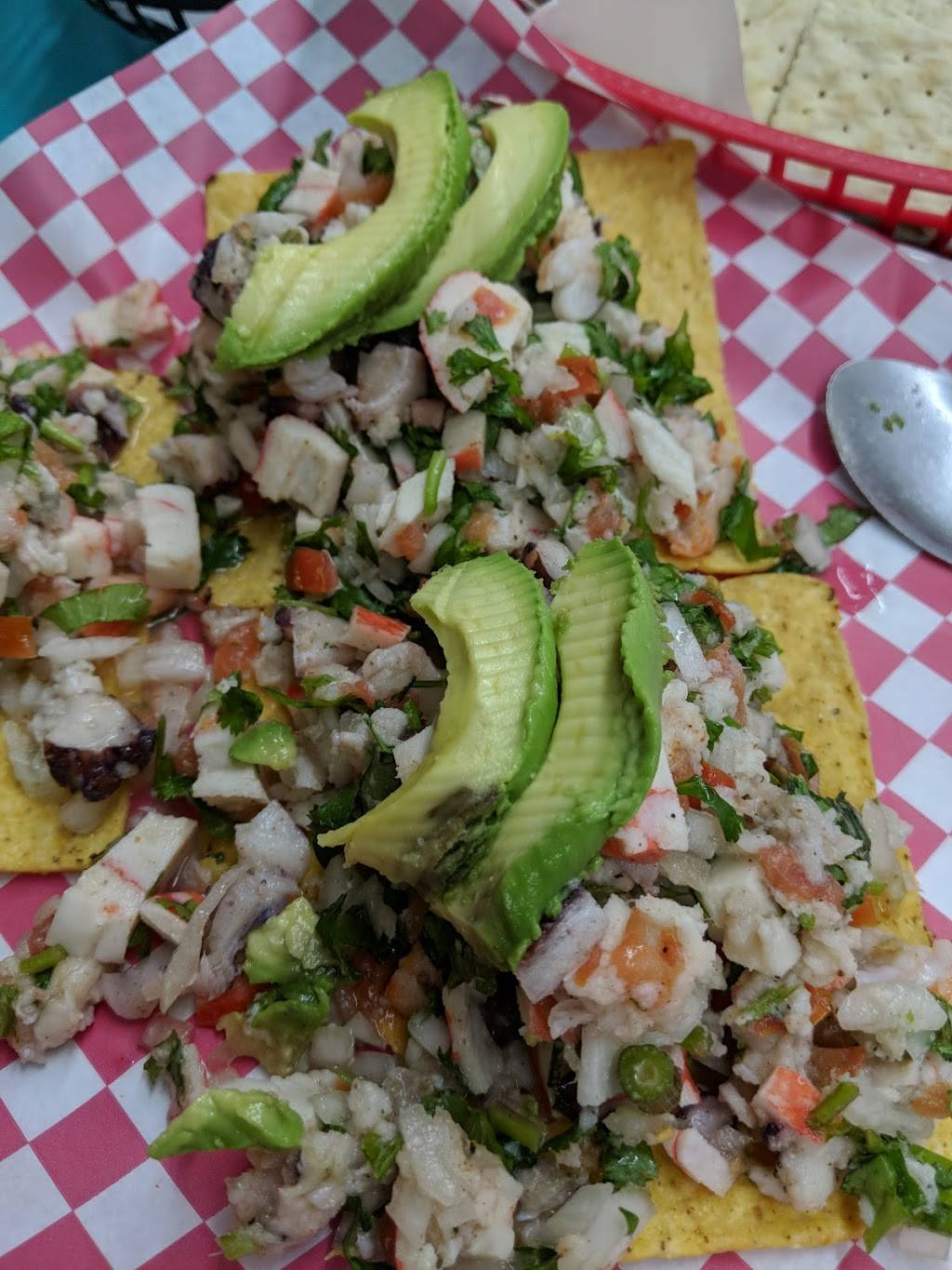 Mariscos El Tucanazo Restaurant | restaurant | 1607 S Broadway, Wichita, KS 67211, USA | 3162397122 OR +1 316-239-7122