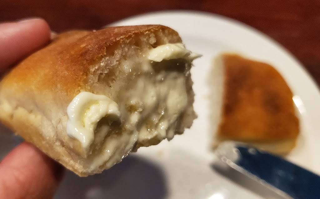 Calabria Ristorante & NY Style Pizza | restaurant | East Towne Center, 13900 County Rd 455 #101, Clermont, FL 34711, USA | 4076565144 OR +1 407-656-5144