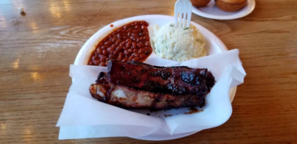 Grams BBQ | restaurant | 3527 Main St, Riverside, CA 92501, USA | 9517828219 OR +1 951-782-8219