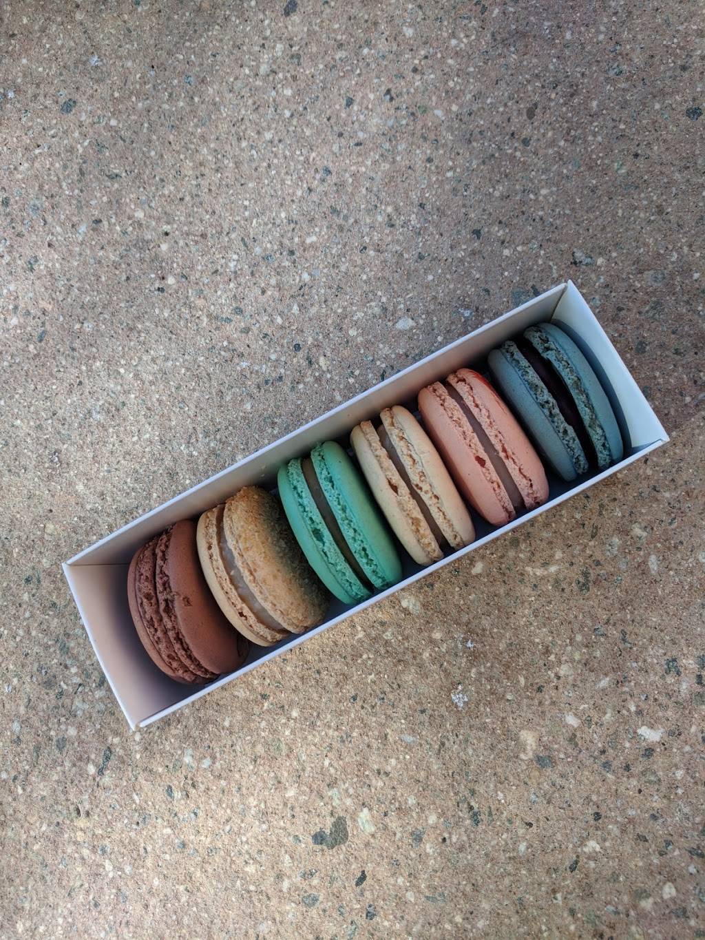 Lette Macarons - Fashion Island | bakery | 1131 Newport Center Dr, Newport Beach, CA 92660, USA | 9497068299 OR +1 949-706-8299