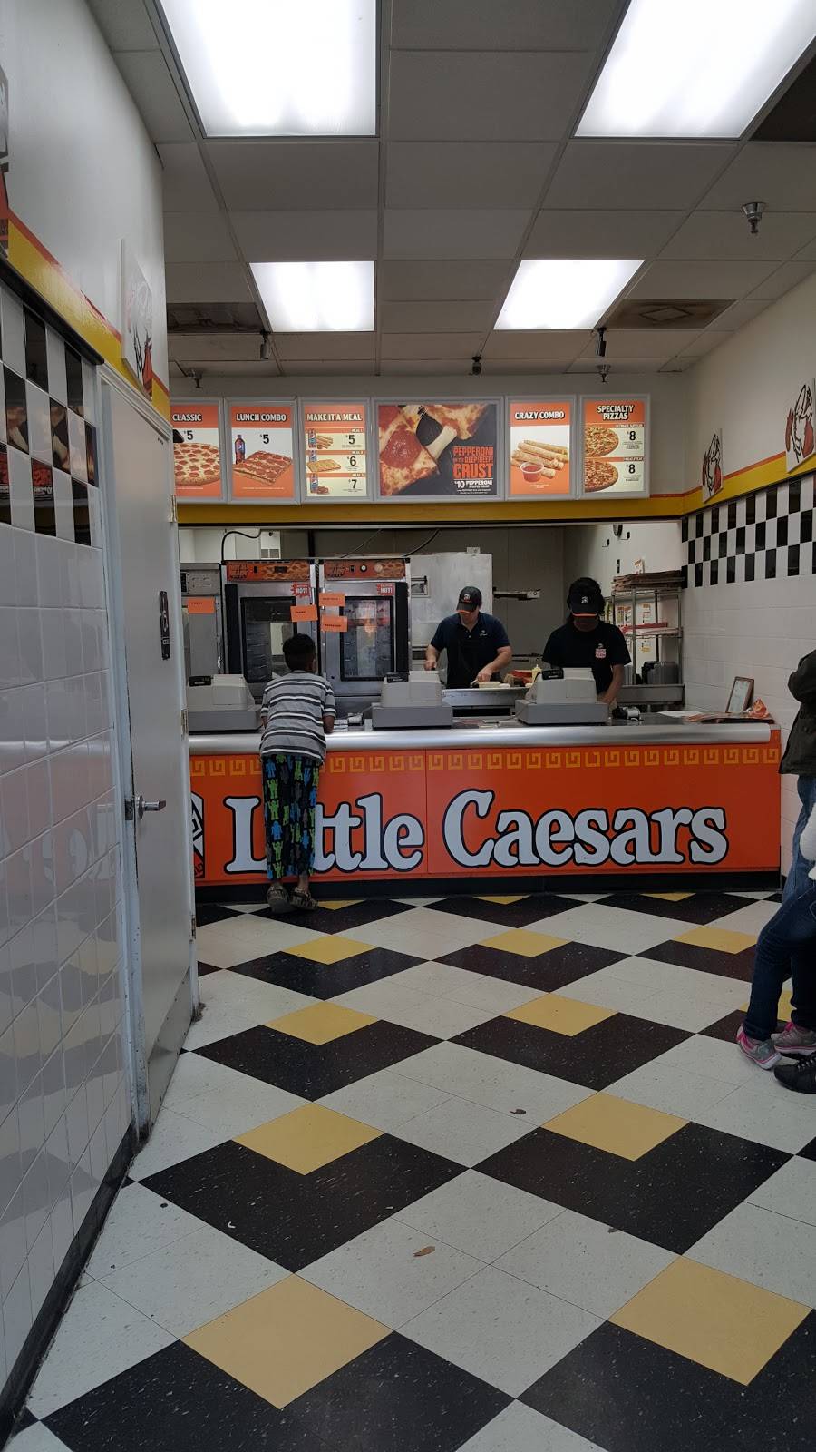 Little Caesars Pizza | meal takeaway | 2075 N Germantown Pkwy, Cordova, TN 38016, USA | 9017554010 OR +1 901-755-4010