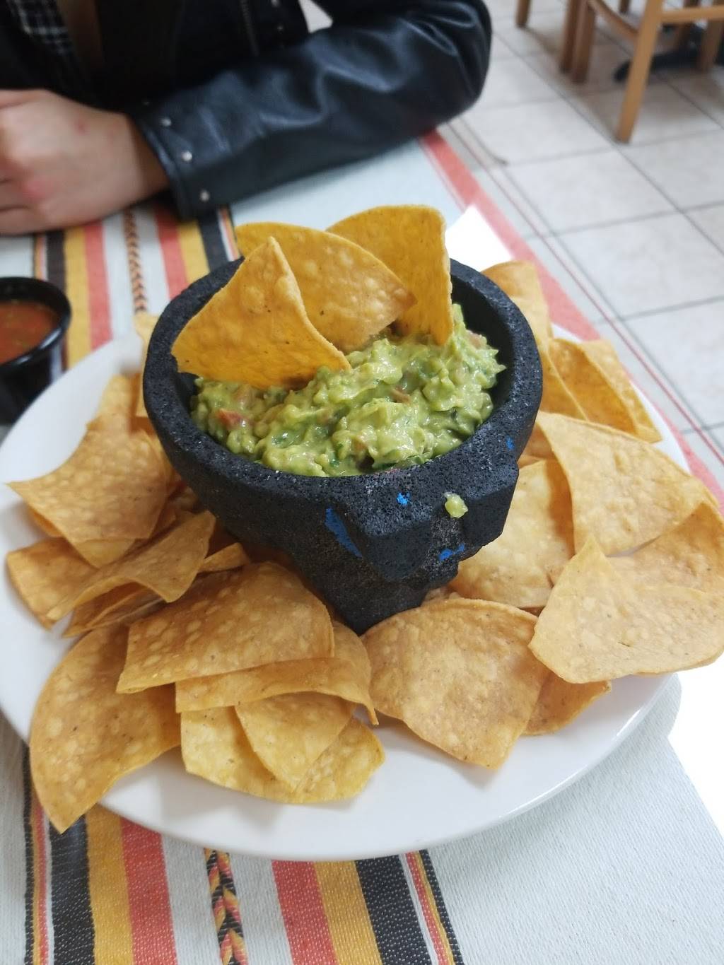 El rincon mexicano restaurant | restaurant | 137 Kearny Ave, Kearny, NJ 07032, USA | 2014281004 OR +1 201-428-1004