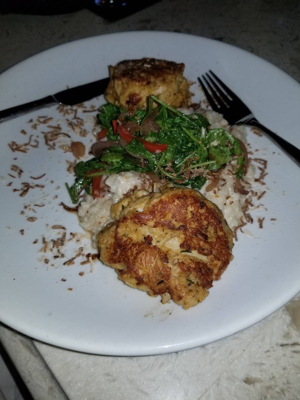 Twist Martini & Associates | restaurant | 4517 Commerce St, Virginia Beach, VA 23462, USA | 7579957878 OR +1 757-995-7878