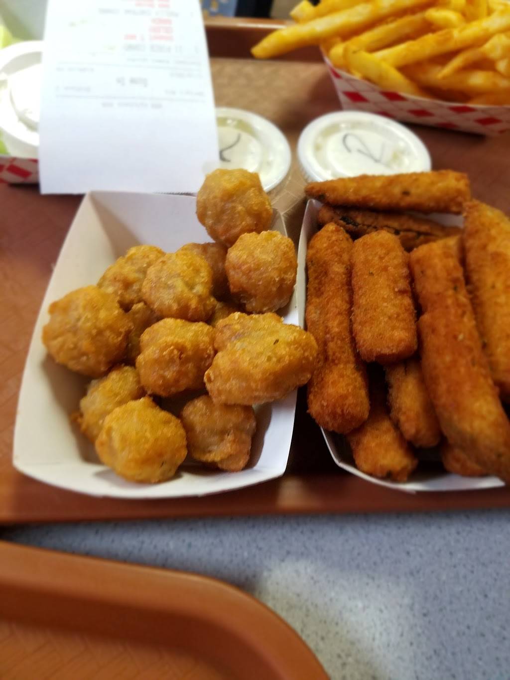 Wing Cave & Grill | restaurant | 1450 W 104th Ave, Northglenn, CO 80234, USA | 3032425996 OR +1 303-242-5996