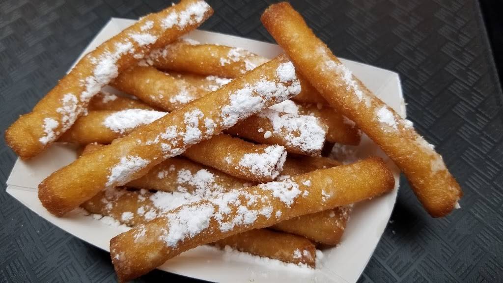 The Cheeze Melt | restaurant | 351 W Schuylkill Rd, Pottstown, PA 19465, USA | 4849015028 OR +1 484-901-5028