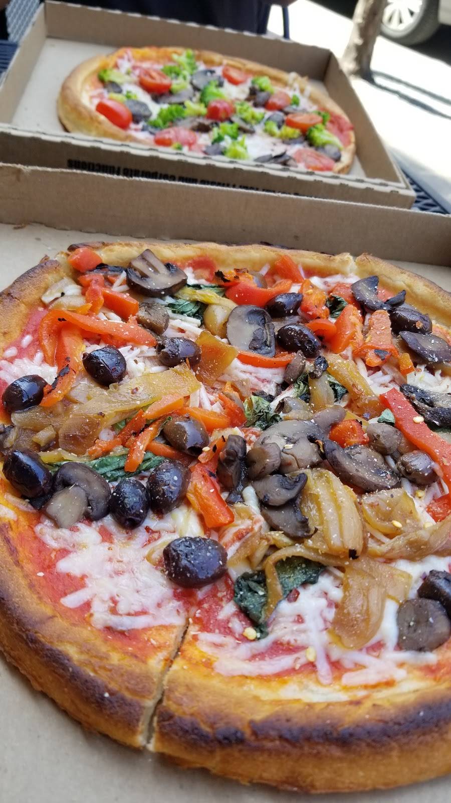 Peppinos Neapolitan | restaurant | 409 S Clinton St, Syracuse, NY 13202, USA | 3154228811 OR +1 315-422-8811