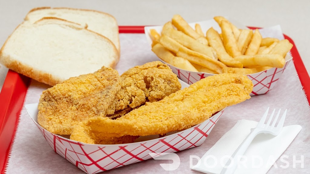 KJ Fish & Chicken | restaurant | 3259 W 63rd St, Chicago, IL 60629, USA | 7734244780 OR +1 773-424-4780