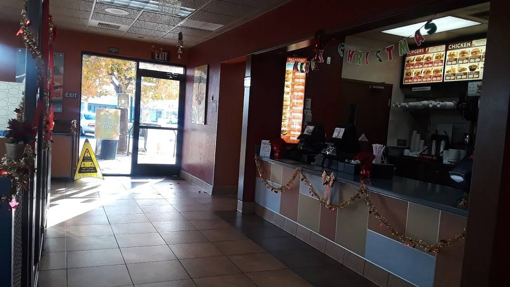 Jack in the Box | restaurant | 9550 Greenback Ln, Folsom, CA 95630, USA | 9169883927 OR +1 916-988-3927