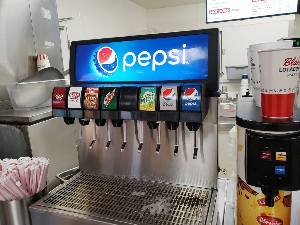 Blakes Lotaburger | restaurant | 2915 N Main St, Las Cruces, NM 88005, USA | 5755241743 OR +1 575-524-1743