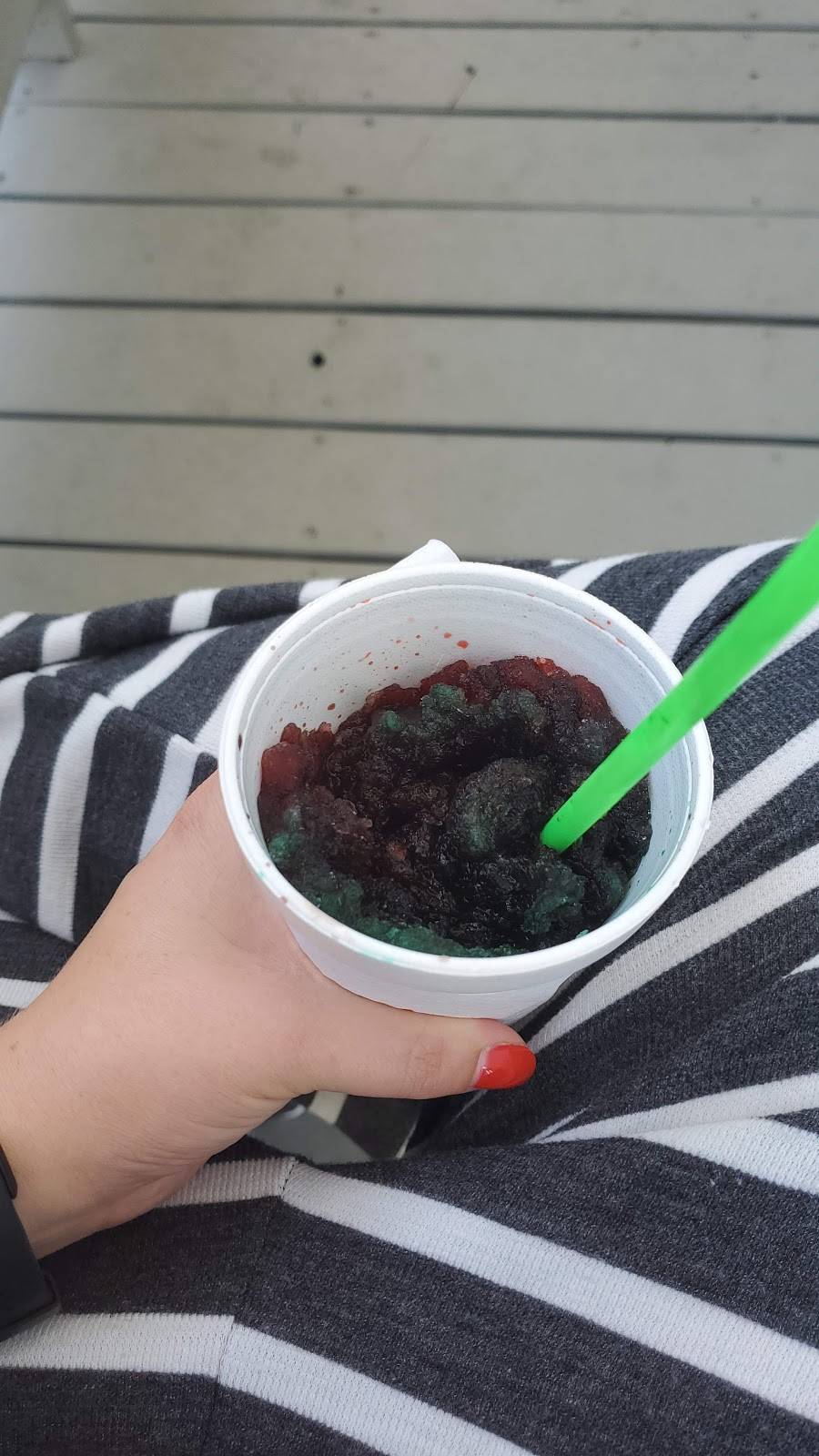 The Chill Out LLC | meal takeaway | 15360 W Main St, Cut Off, LA 70345, USA | 9856324611 OR +1 985-632-4611