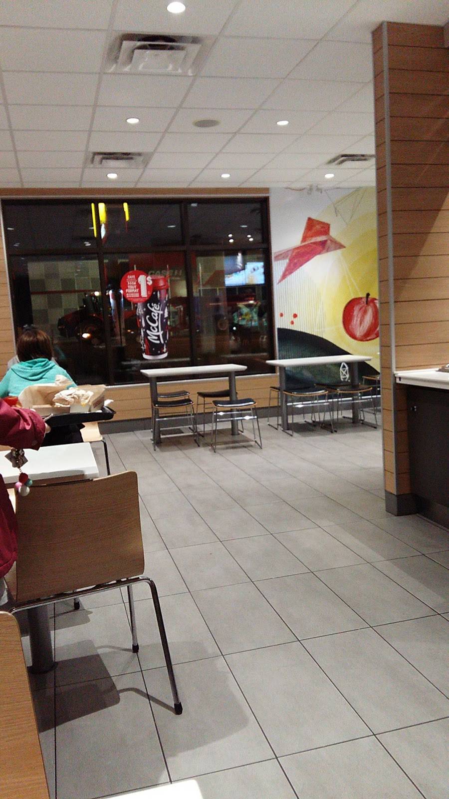 McDonalds | cafe | 1936 Boul Louis-Fréchette, Nicolet, QC J3T 1M4, Canada | 8192938237 OR +1 819-293-8237