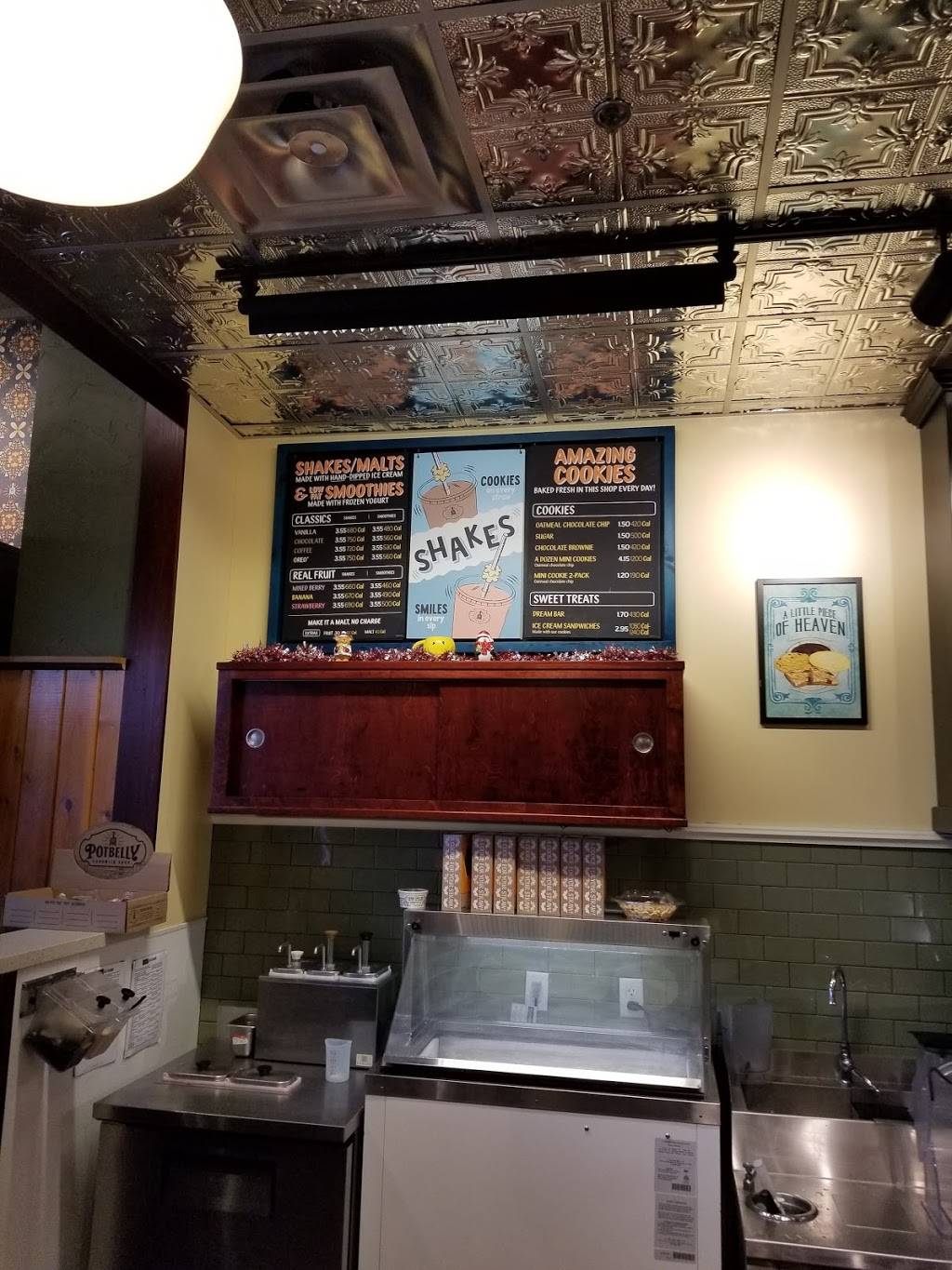 Potbelly Sandwich Shop | restaurant | 2008 E Beltline Ave NE, Grand Rapids, MI 49525, USA | 6168184492 OR +1 616-818-4492