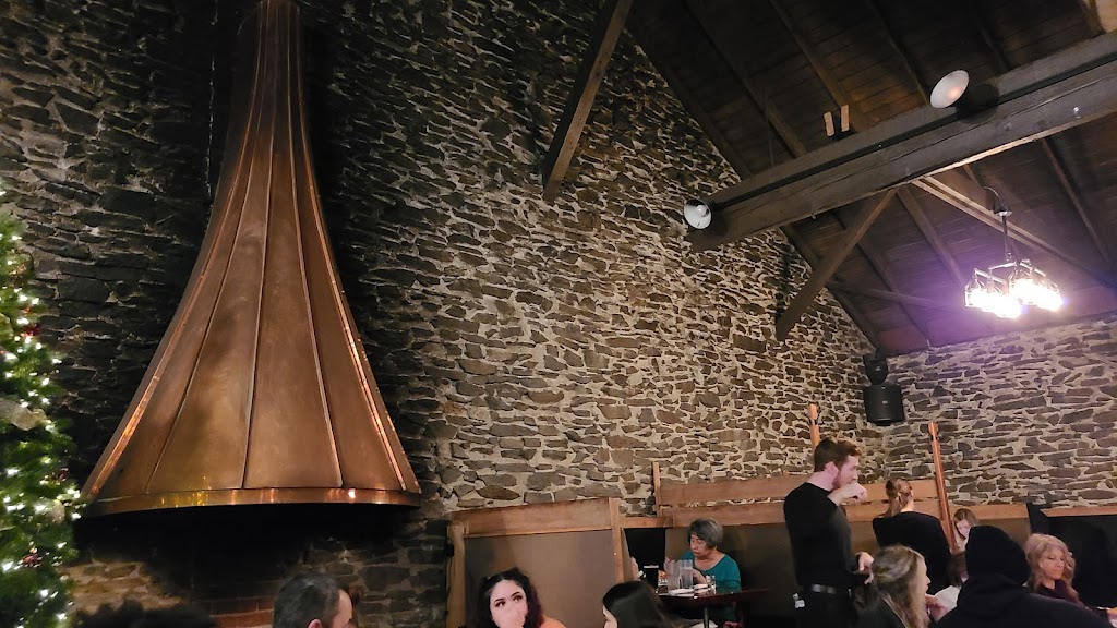 Rail Station & Ale House | restaurant | 29 N Columbia St, Wenatchee, WA 98801, USA | 5098882165 OR +1 509-888-2165