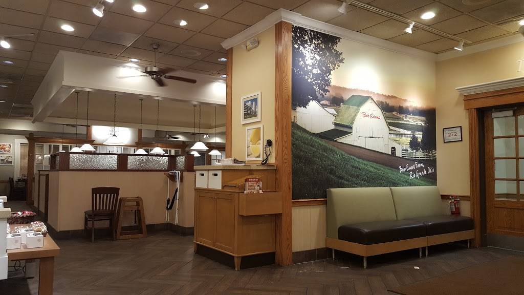 Bob Evans | restaurant | 1303 Levis Commons Blvd, Perrysburg, OH 43551, USA | 4198730079 OR +1 419-873-0079