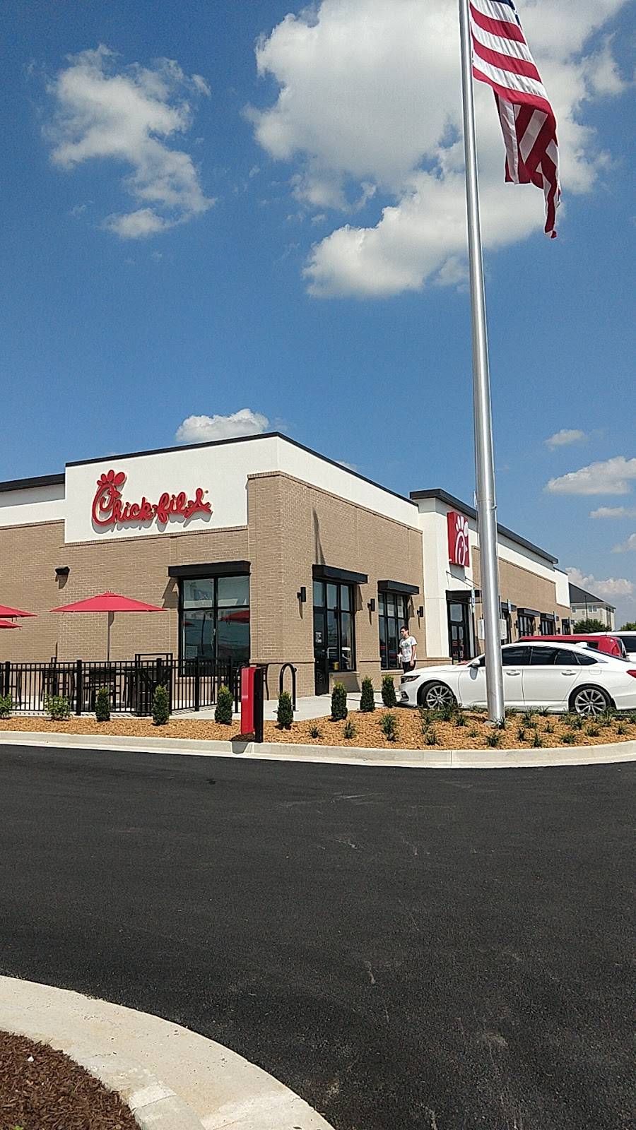 Chick-fil-A | restaurant | 3162 Scottsville Rd, Bowling Green, KY 42104, USA | 8002322677 OR +1 800-232-2677