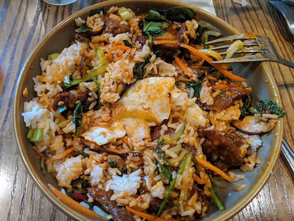 P.F. Changs | restaurant | 21821 W Oxnard St, Woodland Hills, CA 91367, USA | 8183400491 OR +1 818-340-0491