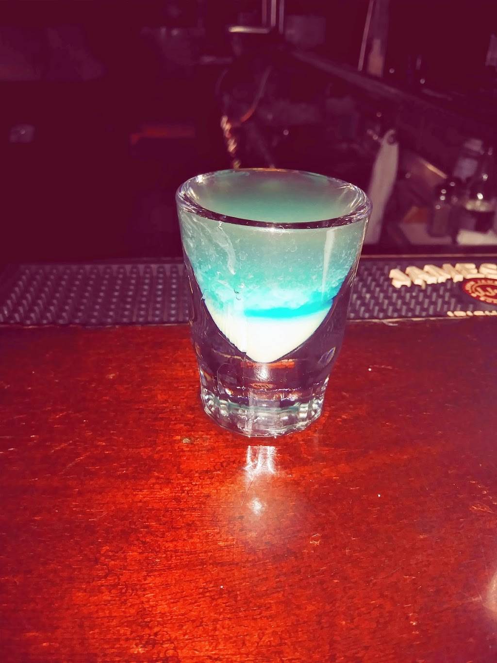 Lakewood Village Tavern | restaurant | 13437 Madison Ave, Lakewood, OH 44107, USA | 2165210301 OR +1 216-521-0301