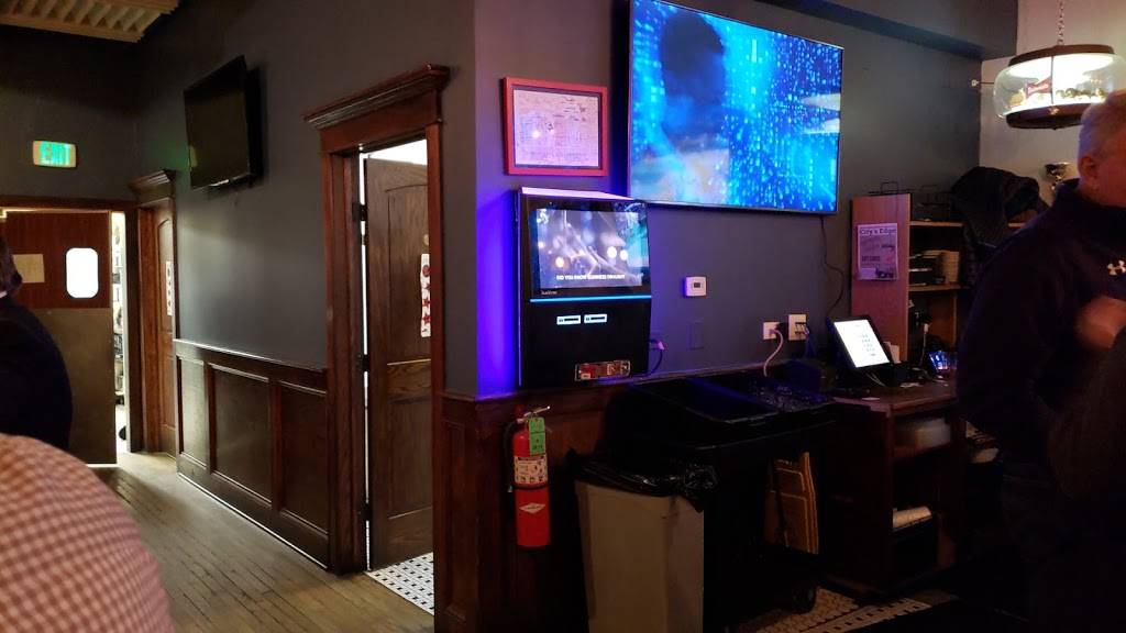 Citys Edge | restaurant | 5310 W Devon Ave, Chicago, IL 60646, USA | 7739304711 OR +1 773-930-4711