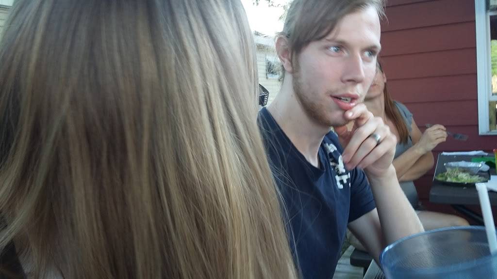 Iannarellis Italian Restaurant | restaurant | 405 3rd St, Howe, IN 46746, USA | 2605622500 OR +1 260-562-2500