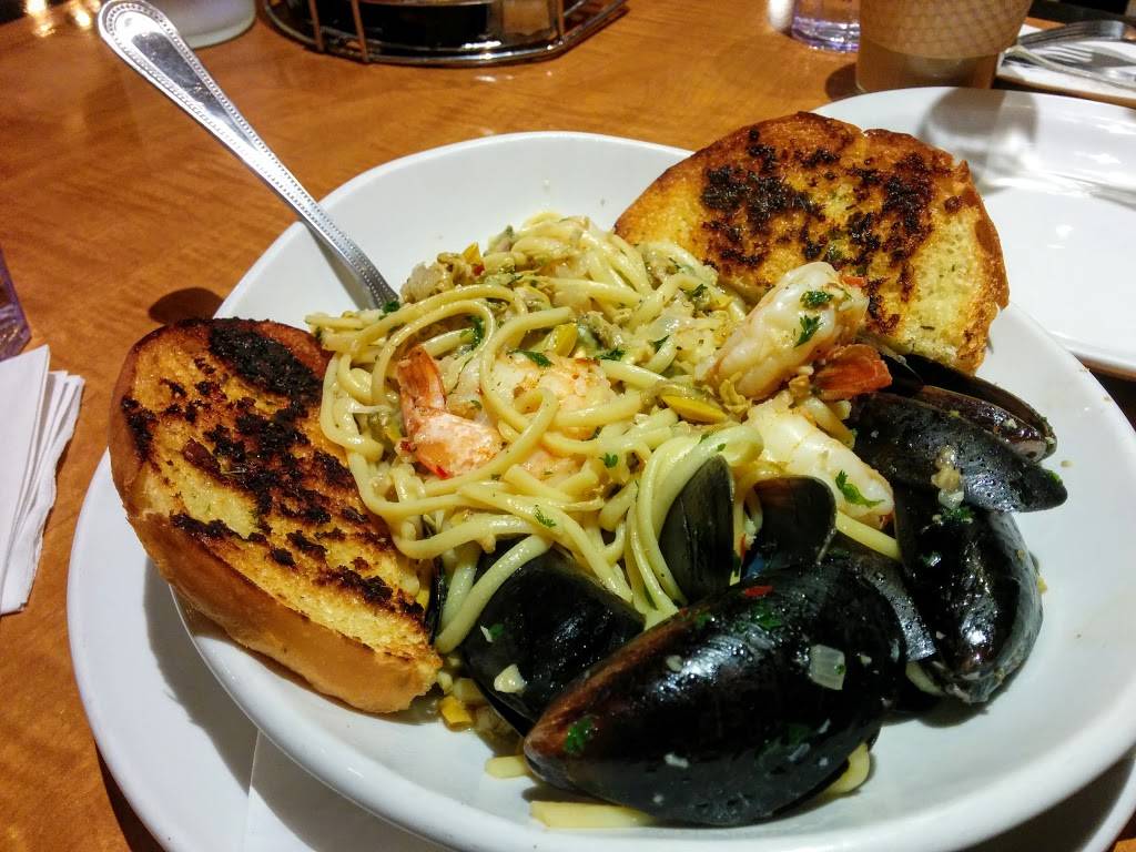 Squat & Gobble Cafe | cafe | 2263 Chestnut St, San Francisco, CA 94123, USA | 4154412200 OR +1 415-441-2200