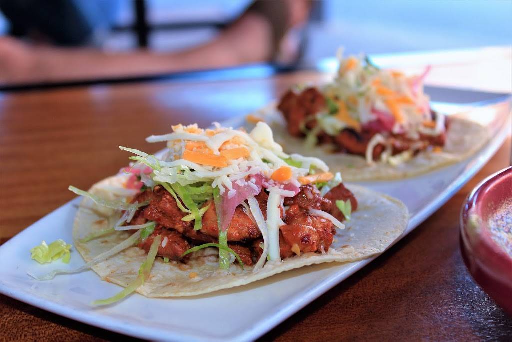 Pistolas Del Sur | restaurant | 1934 E Passyunk Ave, Philadelphia, PA 19148, USA | 2675192329 OR +1 267-519-2329