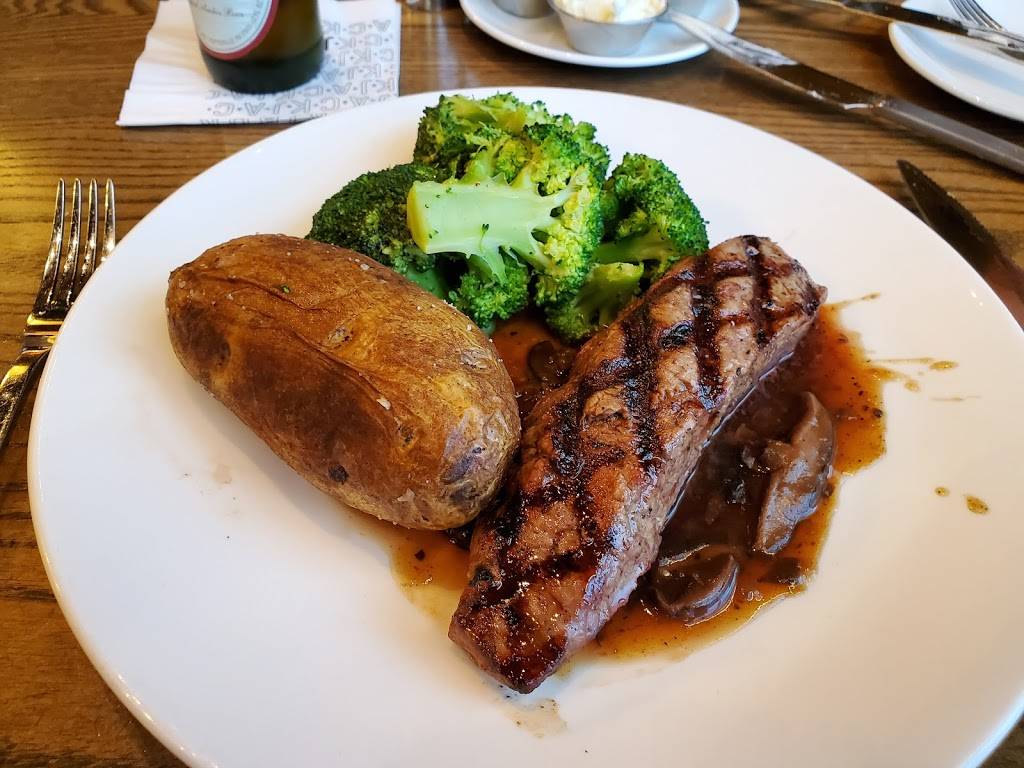 Millcreek Grille at Thistledown Racino | restaurant | 21501 Emery Rd, Cleveland, OH 44128, USA | 2166628600 OR +1 216-662-8600