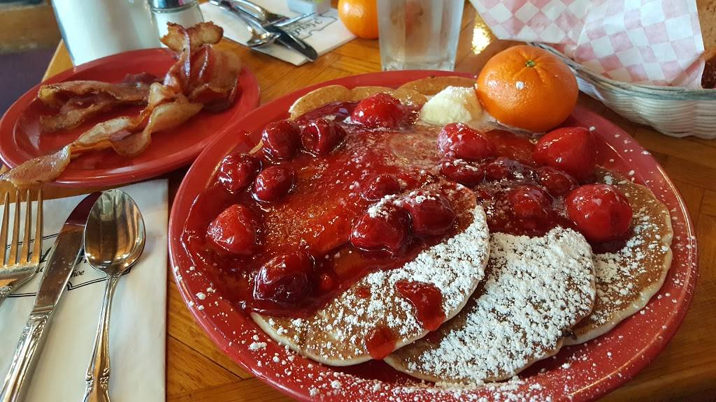 Heidis Pancake House | restaurant | 3485 Lake Tahoe Blvd, South Lake Tahoe, CA 96150, USA | 5305448113 OR +1 530-544-8113