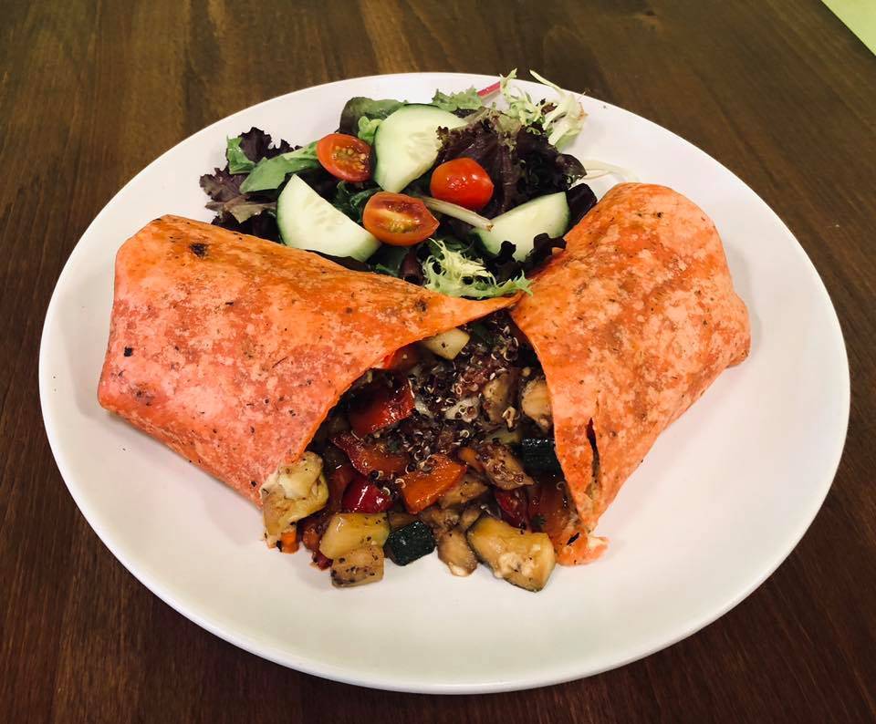 The Downtowner | restaurant | 40 N Sutter St, Stockton, CA 95202, USA | 2099109714 OR +1 209-910-9714