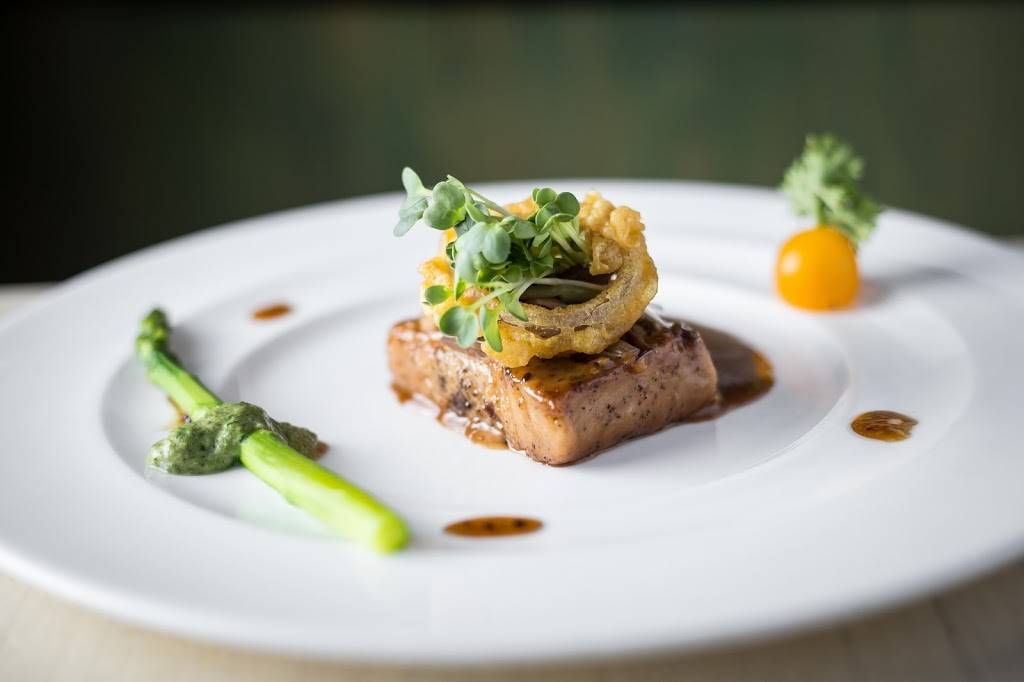 Macku Sushi | restaurant | 2239 N Clybourn Ave, Chicago, IL 60614, USA | 7738808012 OR +1 773-880-8012