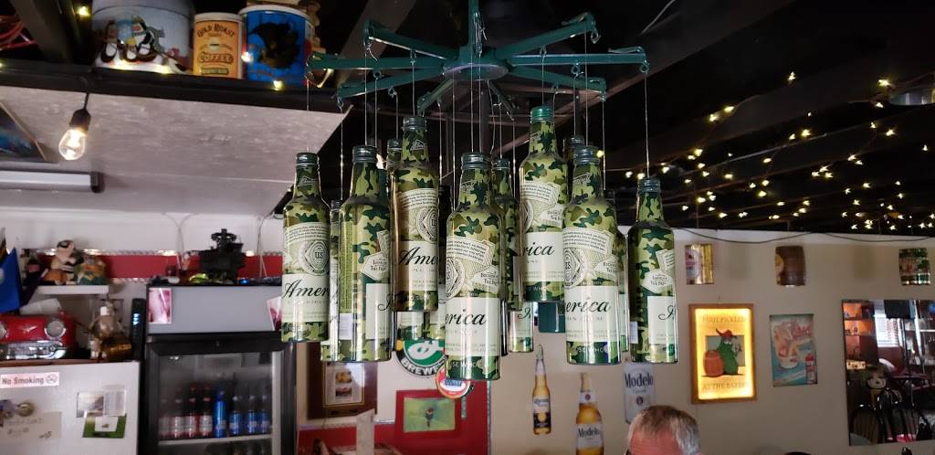 The Pickle Barrel General Store & Cafe | restaurant | 9945 County Rd 44, Leesburg, FL 34788, USA | 4074639629 OR +1 407-463-9629