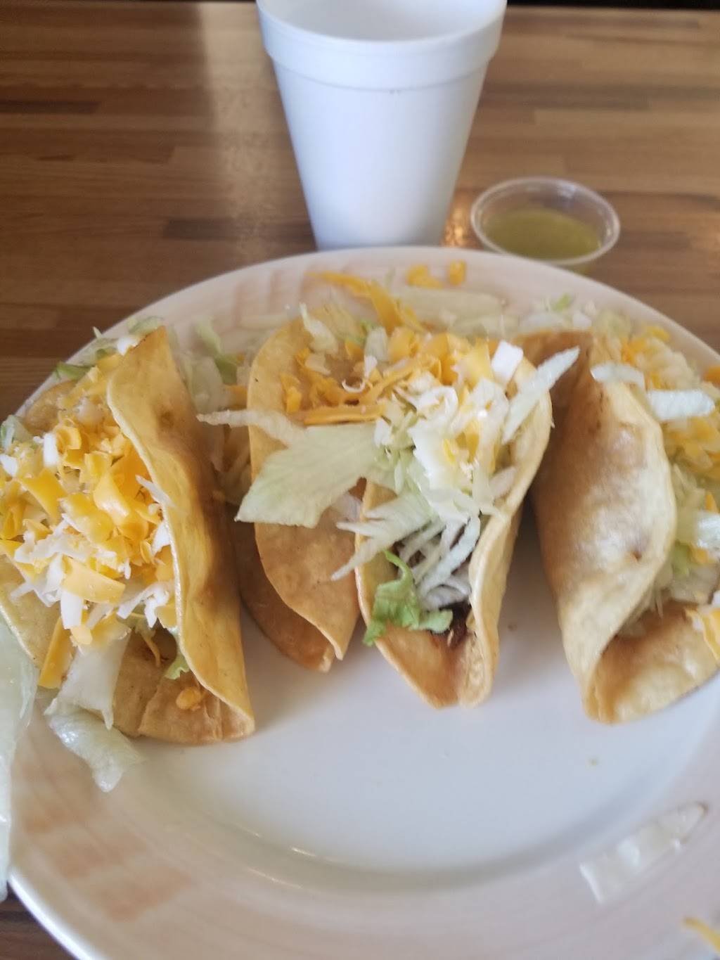 Tacos Elsinore | restaurant | 19980 Grand Ave L, Lake Elsinore, CA 92530, USA | 9516090282 OR +1 951-609-0282