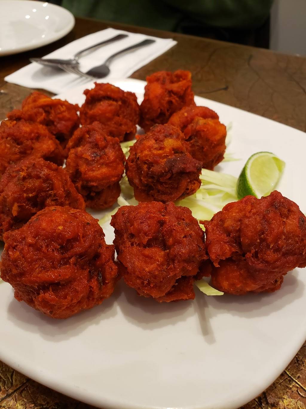 Faley Restaurant | restaurant | 2104 Hwy 7, Concord, ON L4K 2S9, Canada | 9055972988 OR +1 905-597-2988