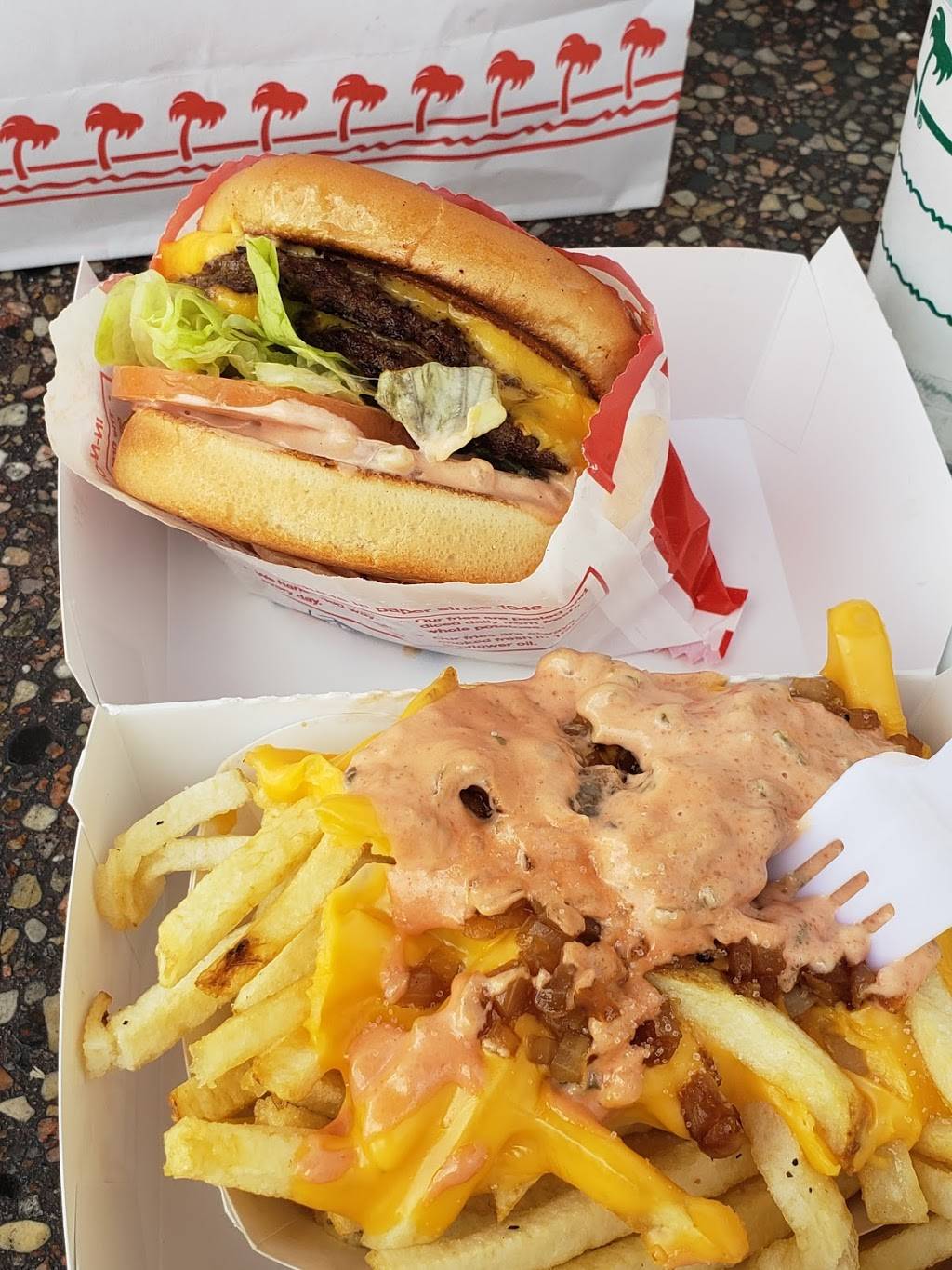 In-N-Out Burger | restaurant | 761 N 1st St, Burbank, CA 91502, USA | 8007861000 OR +1 800-786-1000