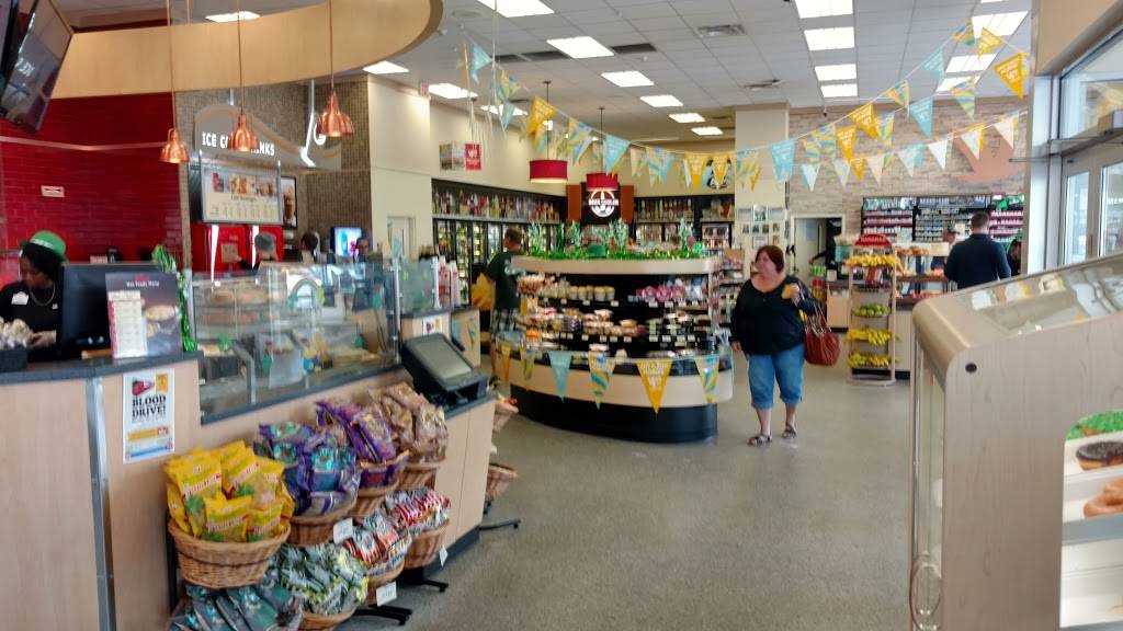 Wawa | cafe | 2507 N John Young Pkwy, Orlando, FL 32804, USA | 4075788574 OR +1 407-578-8574