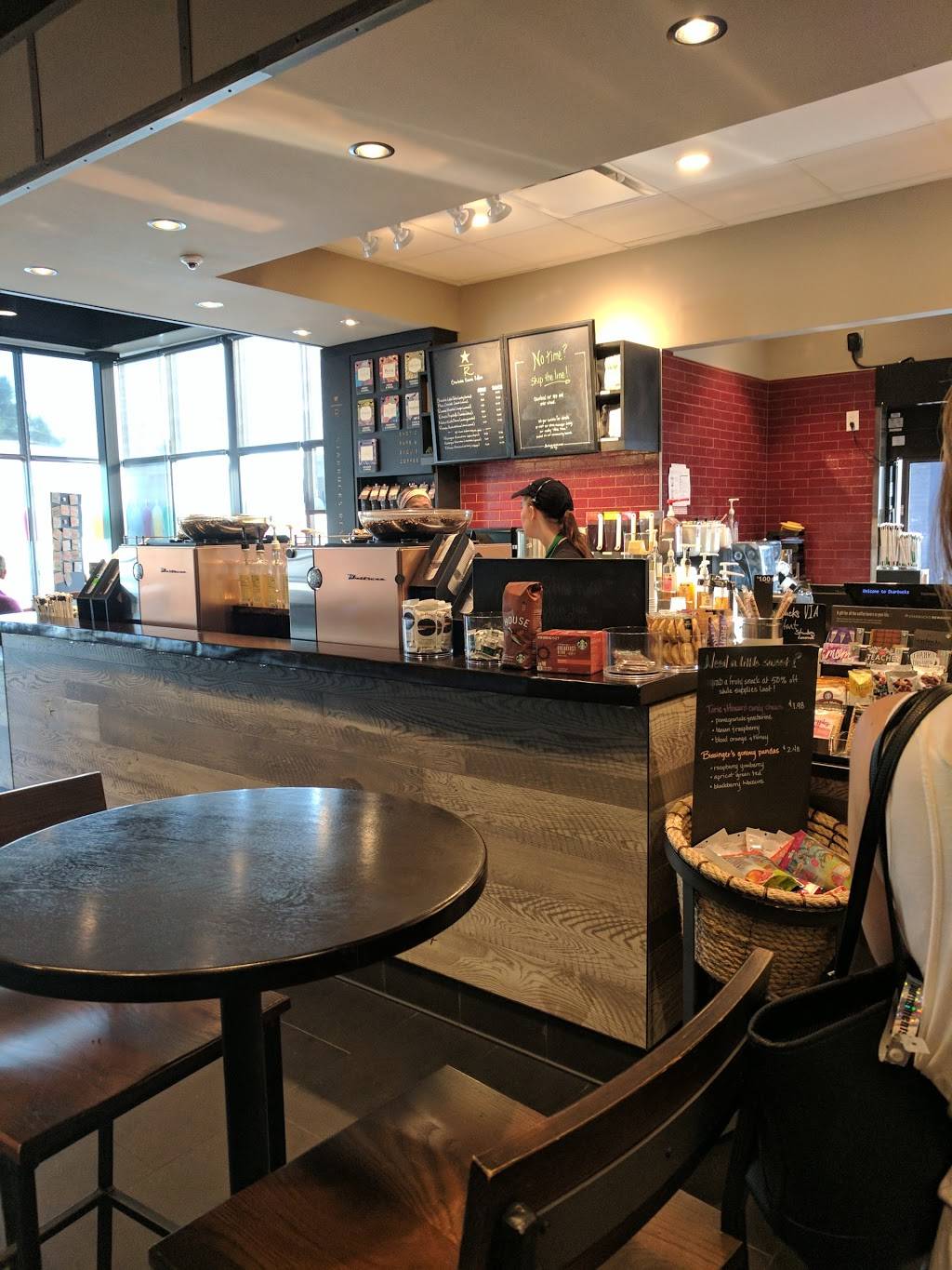 Starbucks | cafe | 4942 W U.S. Hwy 42, Louisville, KY 40222, USA | 5023398333 OR +1 502-339-8333