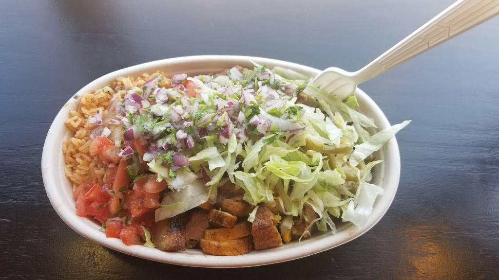 Amelias Taqueria | restaurant | 1936 Beacon St, Boston, MA 02135, USA | 6175056232 OR +1 617-505-6232